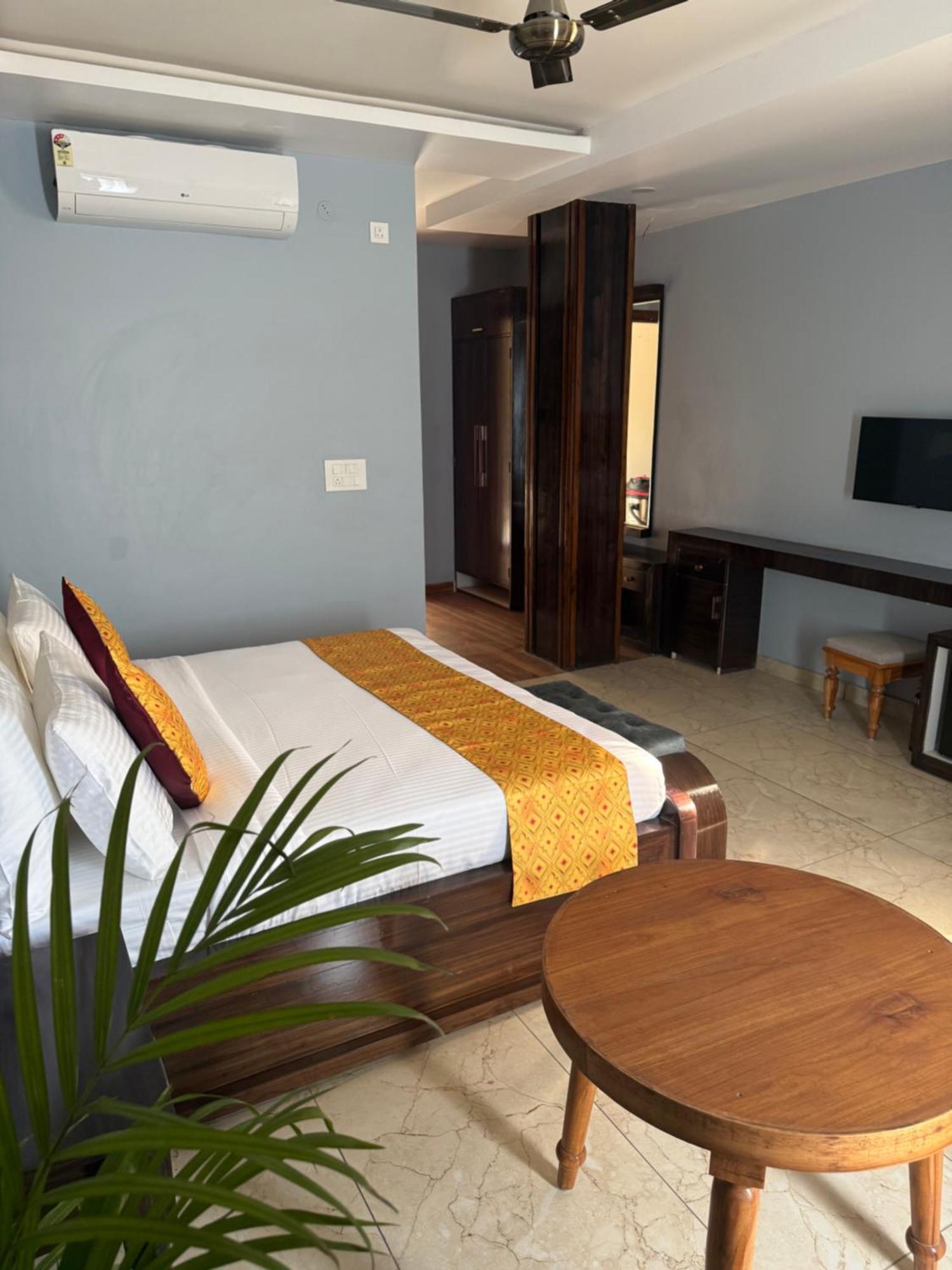 Sterling Kastoori Rudraprayag Hotel Bagian luar foto