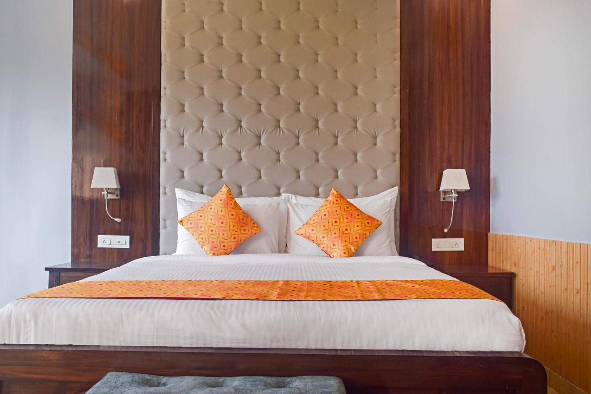 Sterling Kastoori Rudraprayag Hotel Bagian luar foto