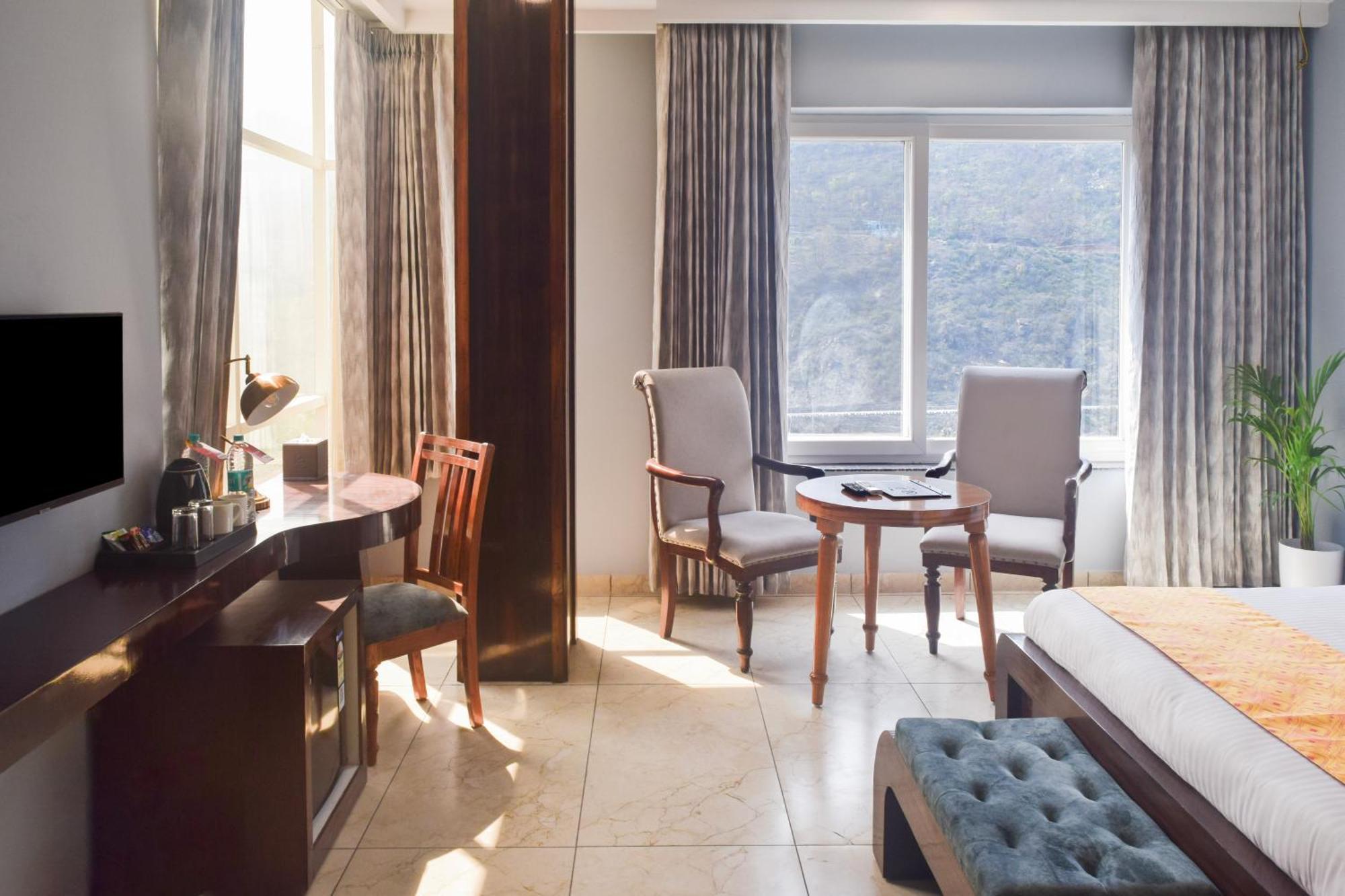 Sterling Kastoori Rudraprayag Hotel Bagian luar foto